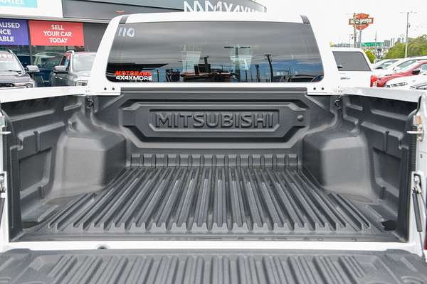2025 Mitsubishi Triton GLS MV 4X4 thumb-18