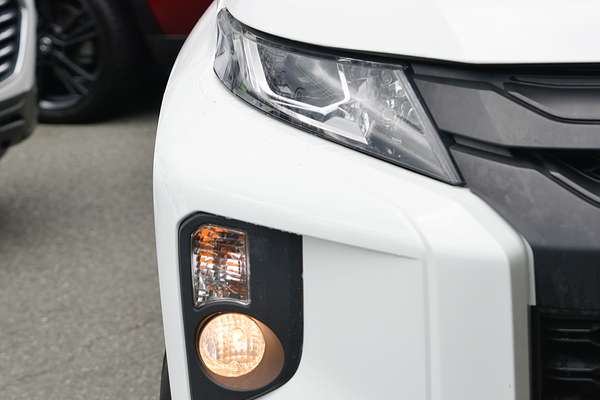 2022 Mitsubishi Triton GLX MR 4X4 thumb-1