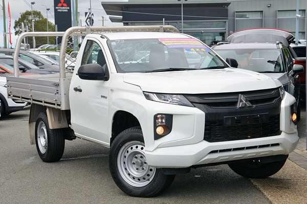 2022 Mitsubishi Triton GLX MR 4X4