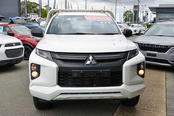 2022 Mitsubishi Triton GLX MR 4X4 thumb-2