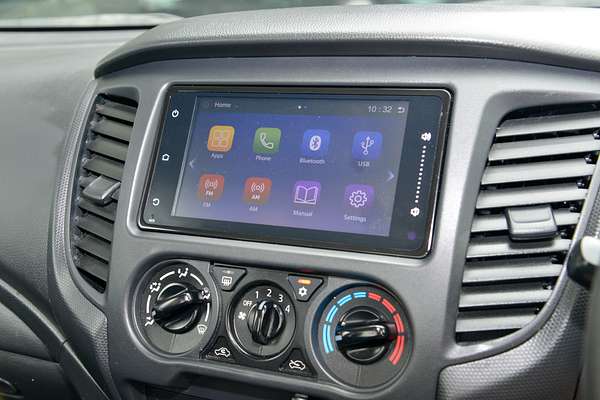 2022 Mitsubishi Triton GLX MR 4X4 thumb-10