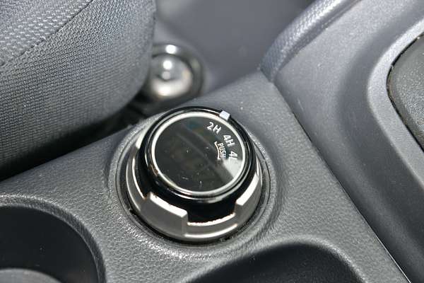 2022 Mitsubishi Triton GLX MR 4X4 thumb-12