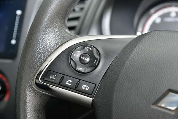 2022 Mitsubishi Triton GLX MR 4X4 thumb-14