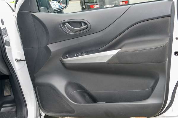 2021 Nissan Navara SL D23 4X4 thumb-13