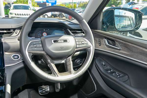 2023 Jeep Grand Cherokee Limited WL thumb-17