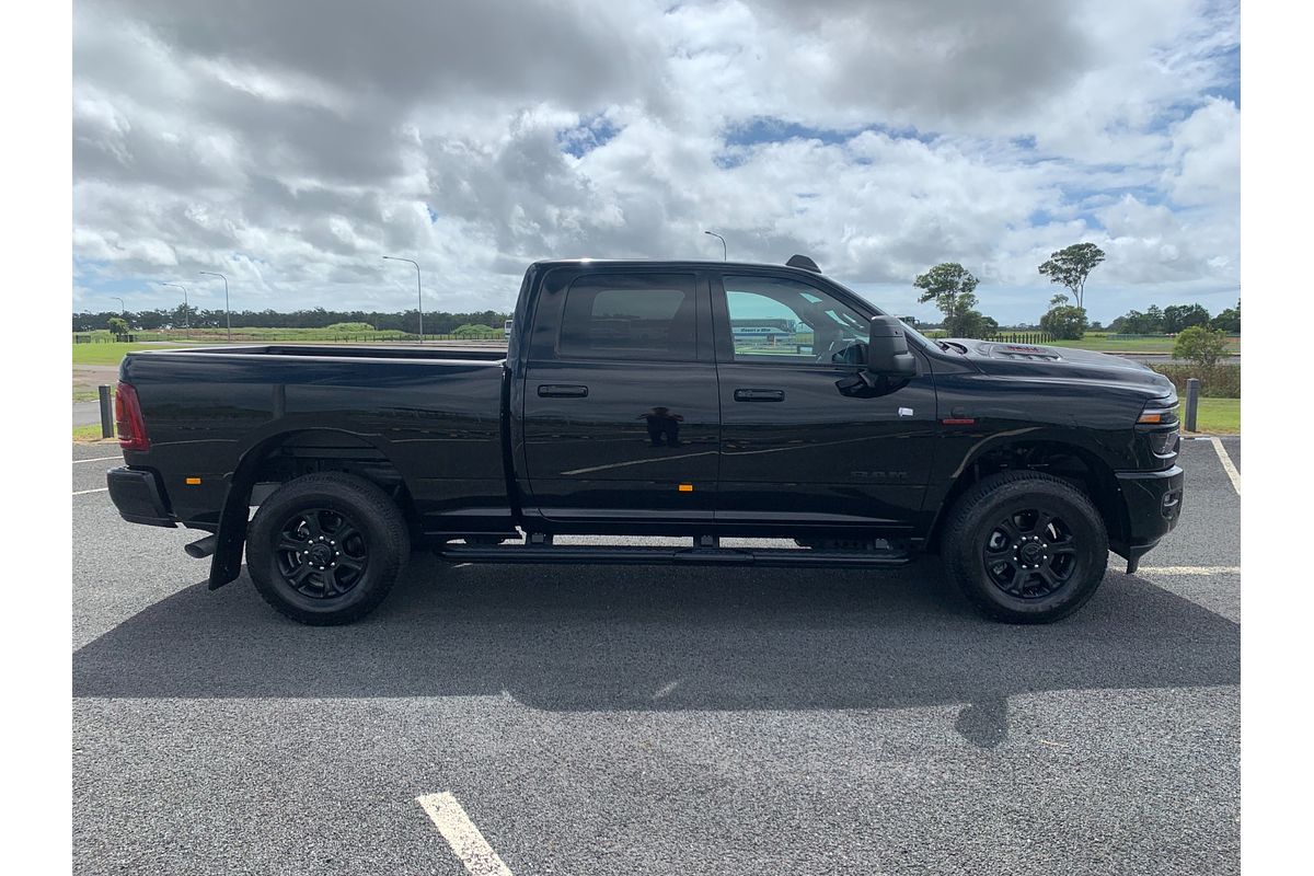 2025 RAM 2500 Laramie DJ 4X4