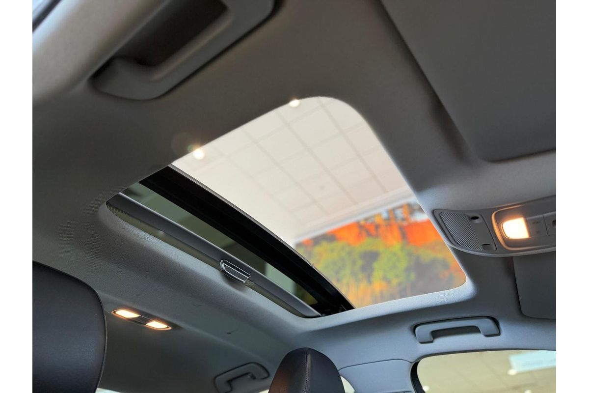 2014 Audi A3 Attraction 8V