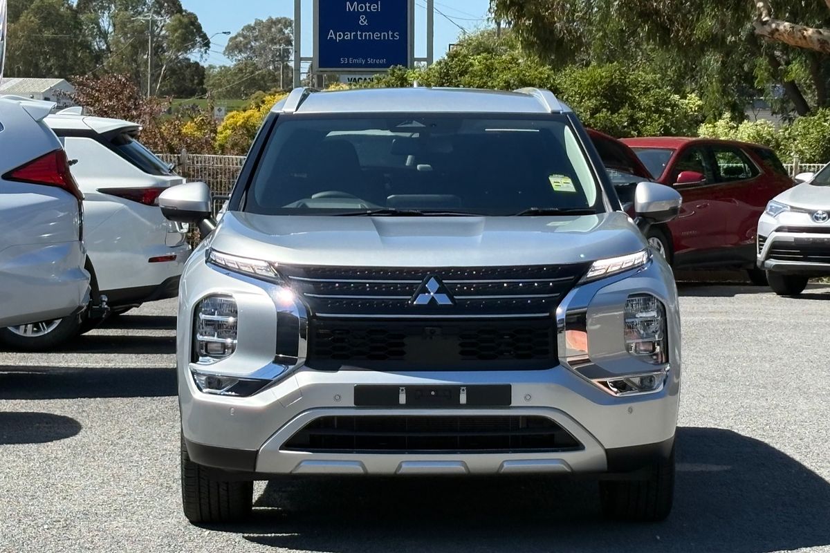 2024 Mitsubishi Outlander PHEV Aspire ZM