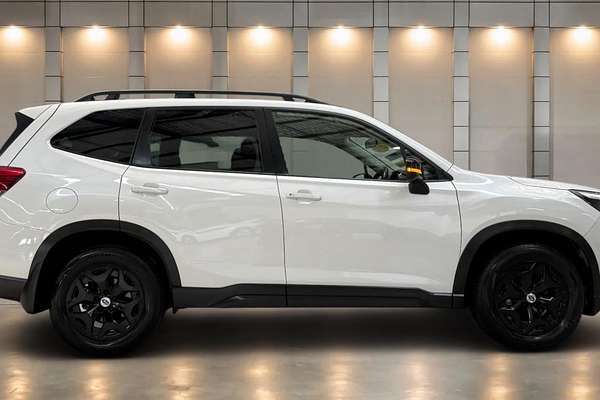 2023 Subaru Forester 2.5i S5