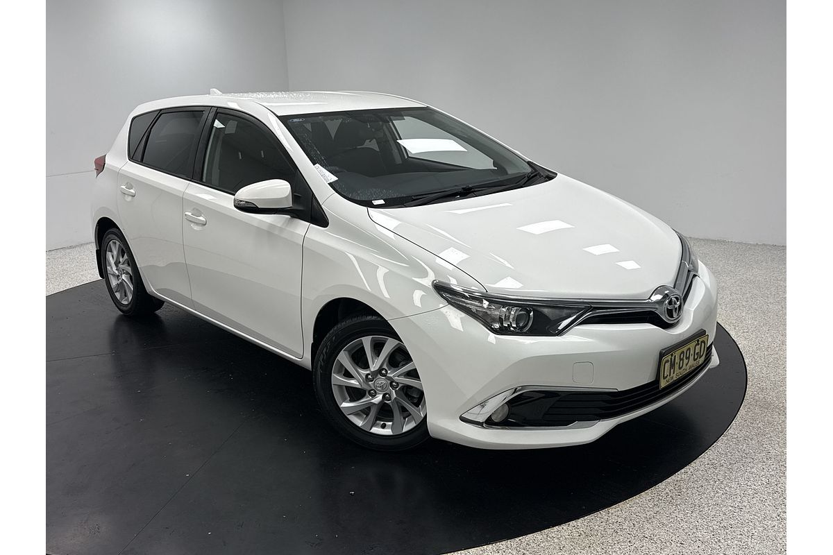 2017 Toyota Corolla Ascent Sport ZRE182R