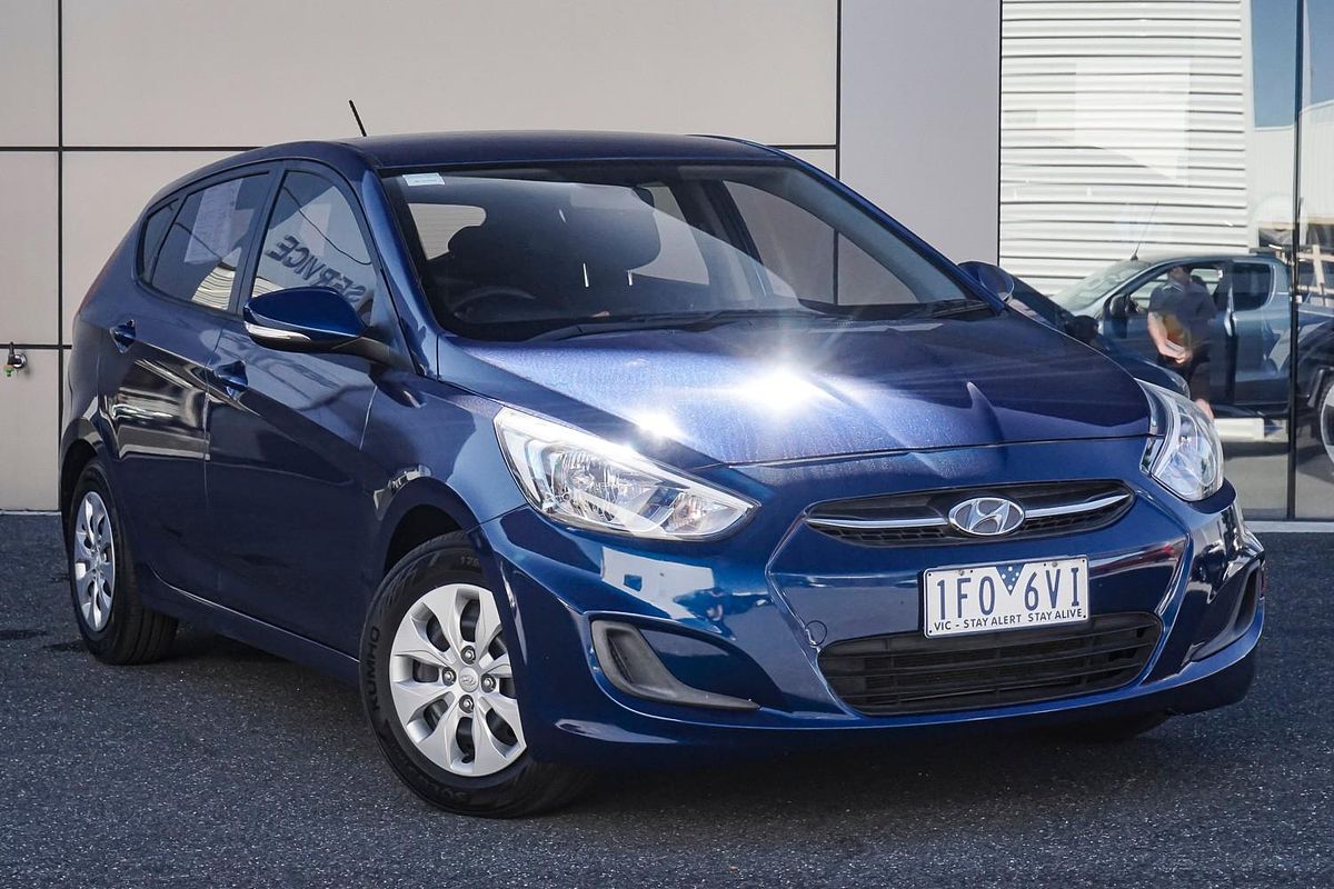 2015 Hyundai Accent Active RB2