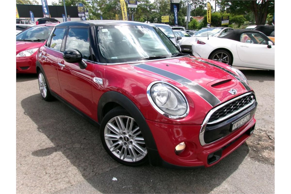 2015 MINI Cooper S F55