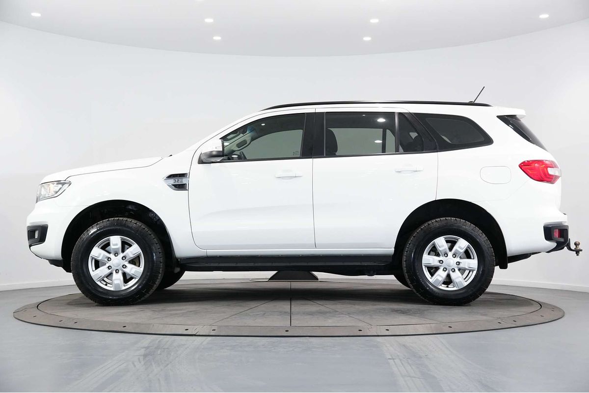 2022 Ford Everest Ambiente UA II 3.2L