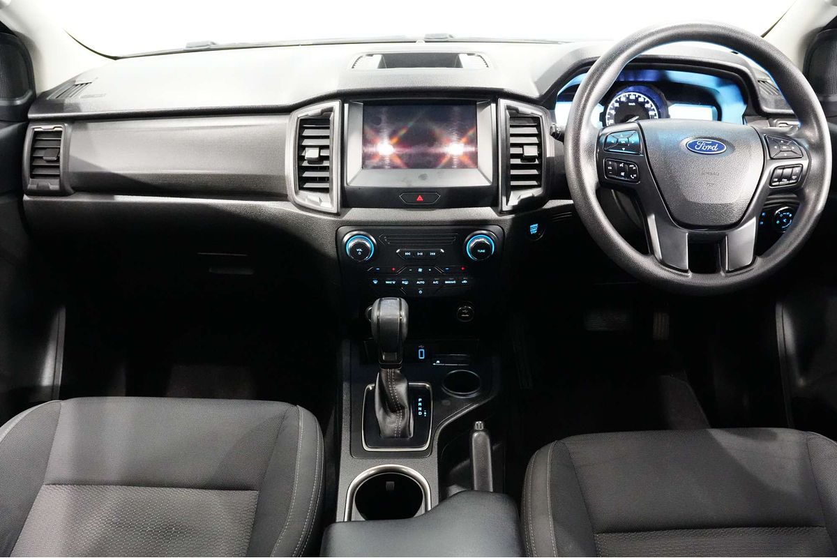 2022 Ford Everest Ambiente UA II 3.2L