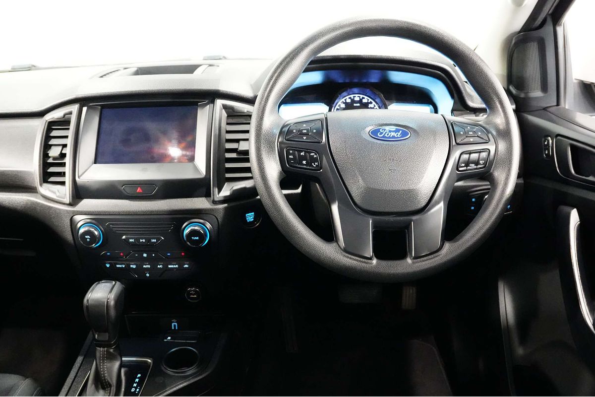 2022 Ford Everest Ambiente UA II 3.2L