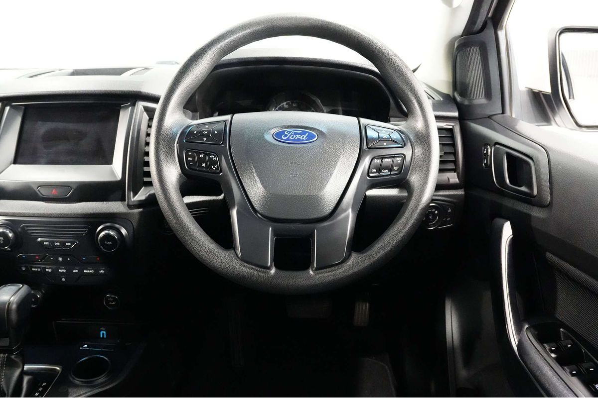 2022 Ford Everest Ambiente UA II 3.2L