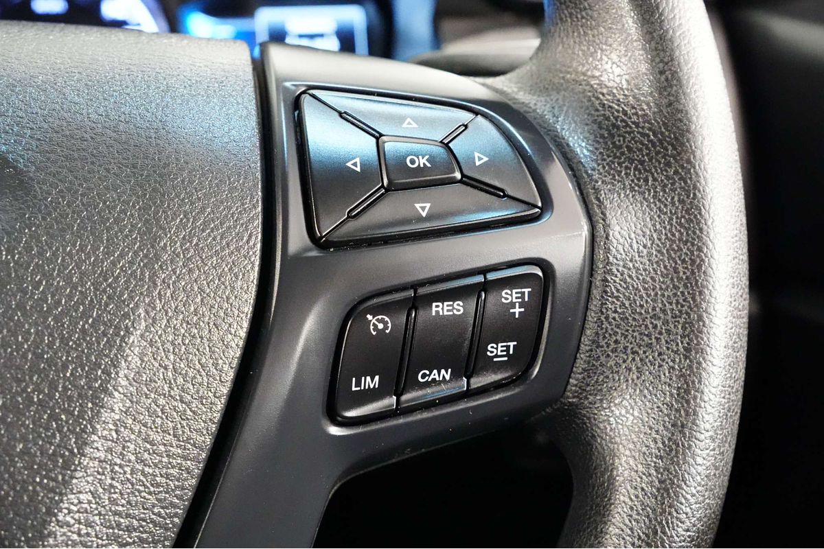 2022 Ford Everest Ambiente UA II 3.2L