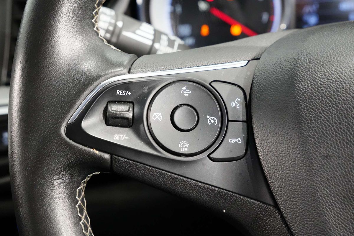 2019 Holden Commodore LT ZB