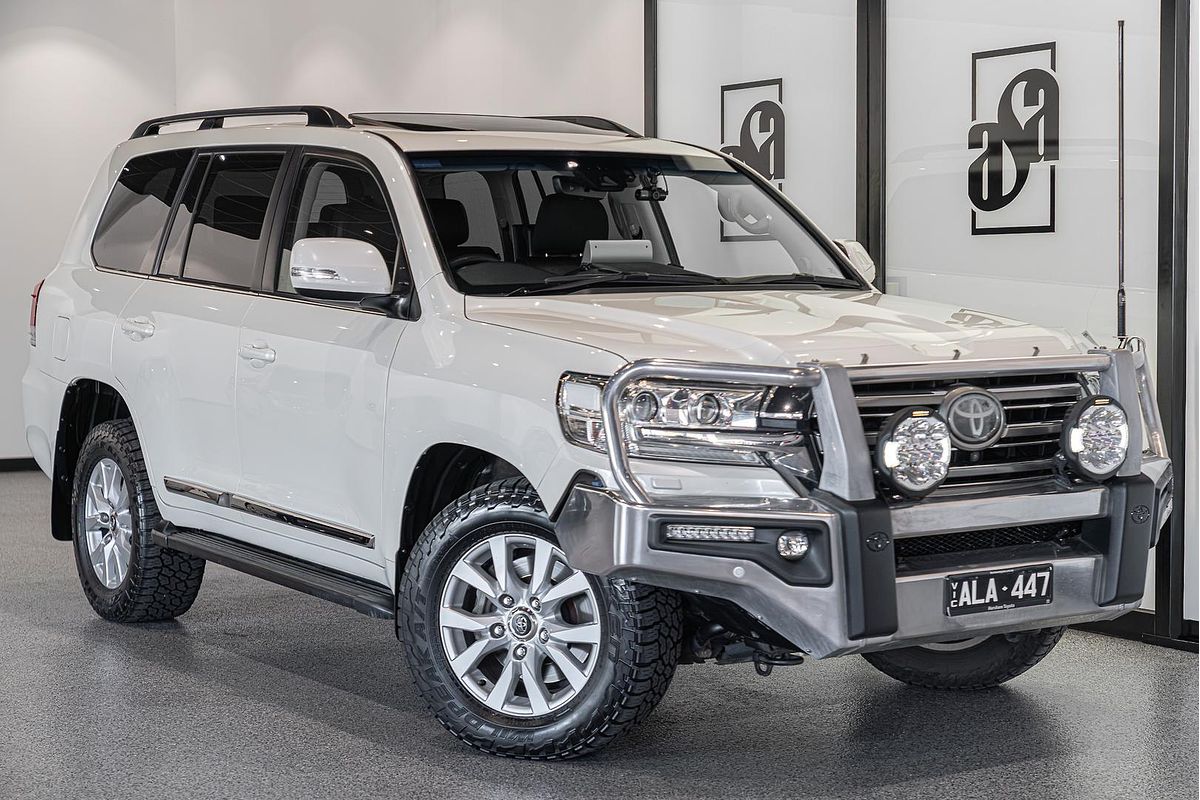 2016 Toyota Landcruiser Sahara VDJ200R