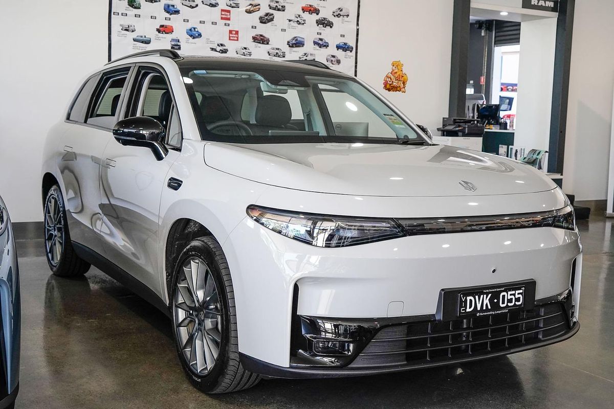2025 Leapmotor C10 Design B11