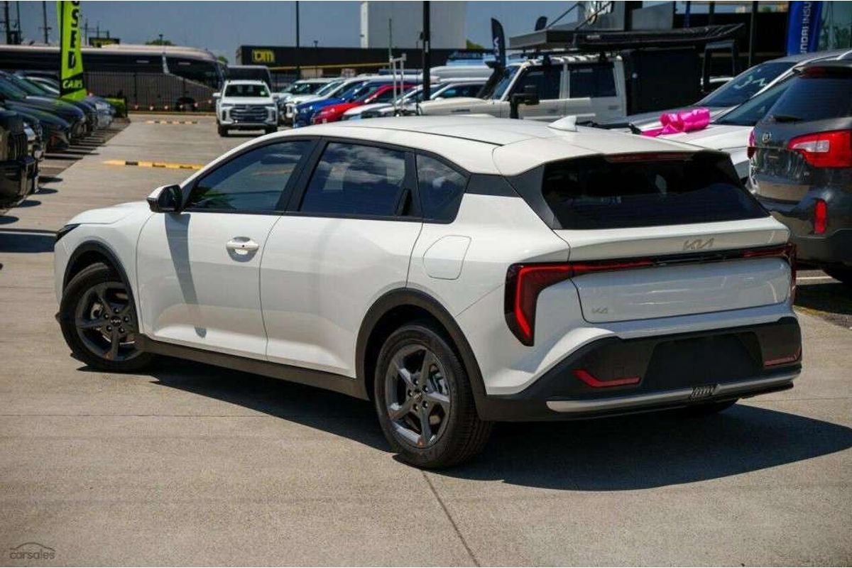 2025 Kia K4 S CL4m