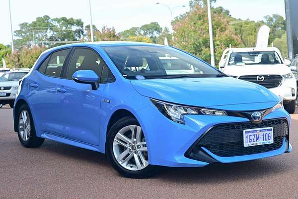 2018 Toyota Corolla Ascent Sport Hybrid ZWE211R