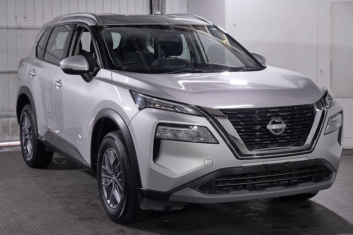 2024 Nissan X-TRAIL ST T33