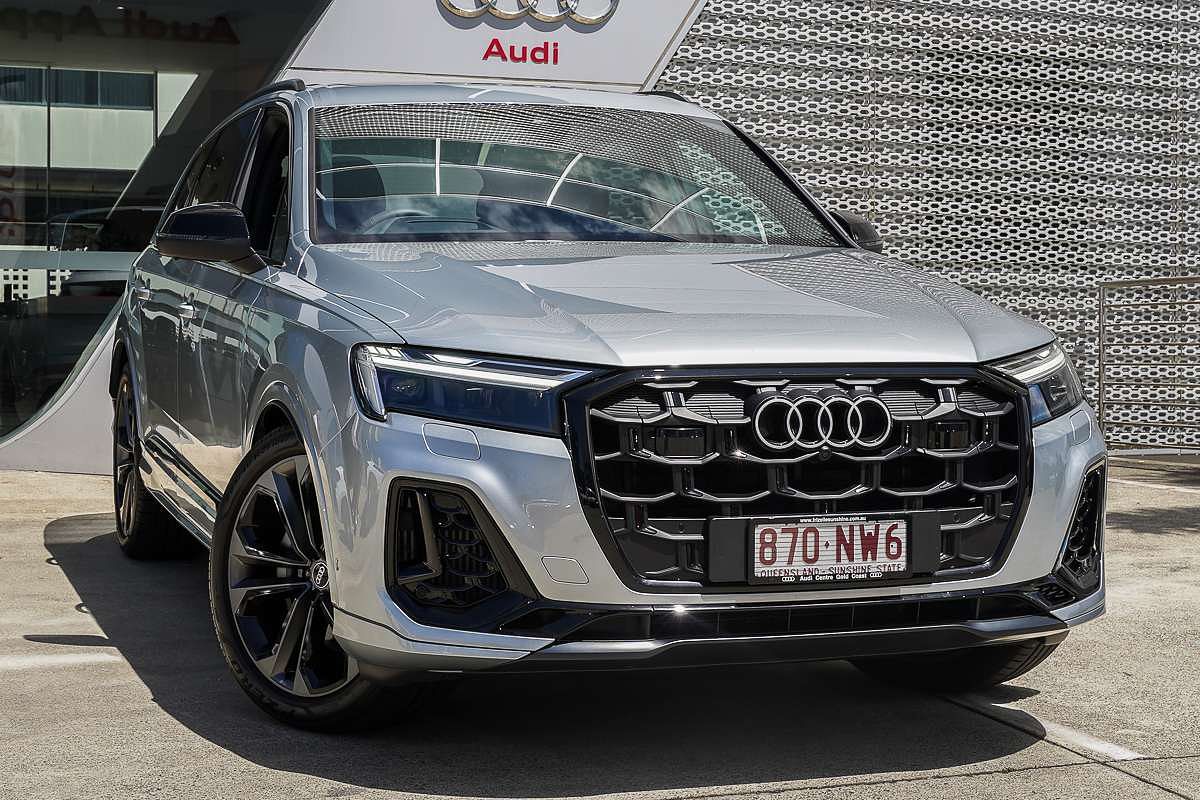 2024 Audi Q7 55 TFSI S line 4M