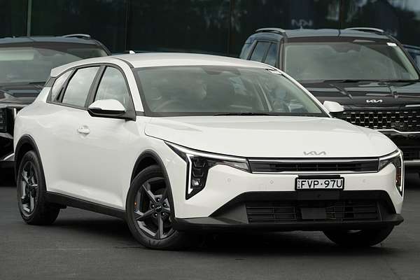 2025 Kia K4 S CL4m