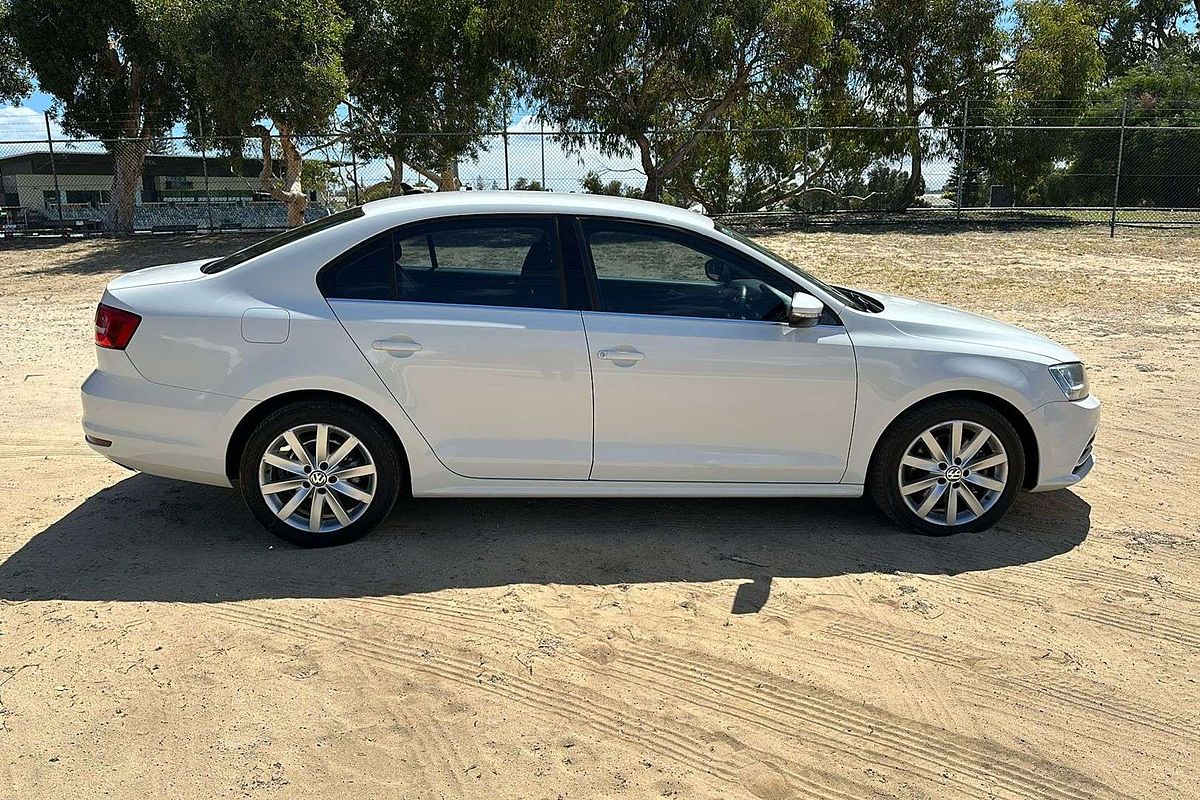 2015 Volkswagen Jetta 118TSI Comfortline 1B