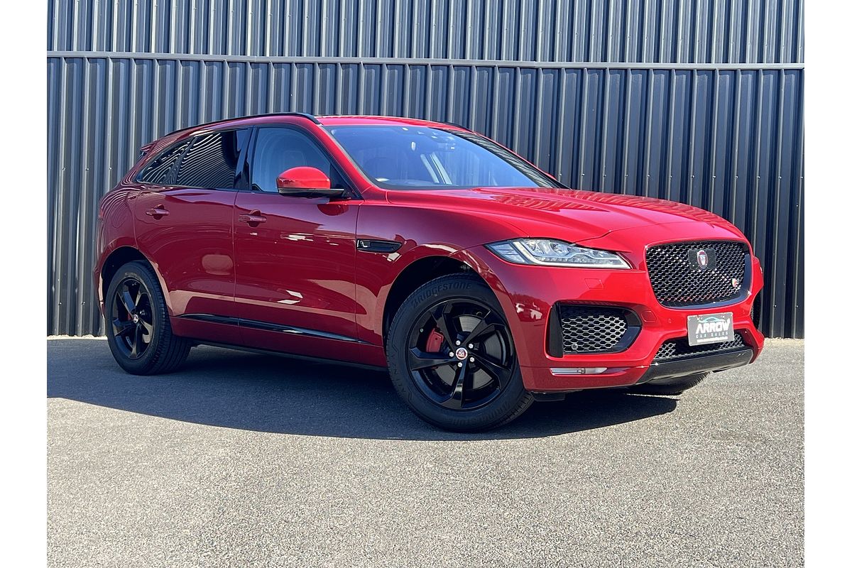 2016 Jaguar F-PACE 35t S X761