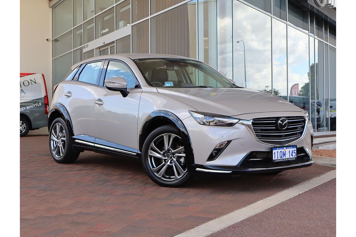 2025 Mazda CX-3 G20 Akari DK