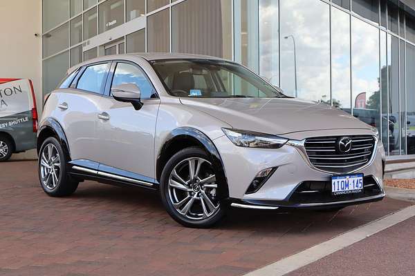 2025 Mazda CX-3 G20 Akari DK