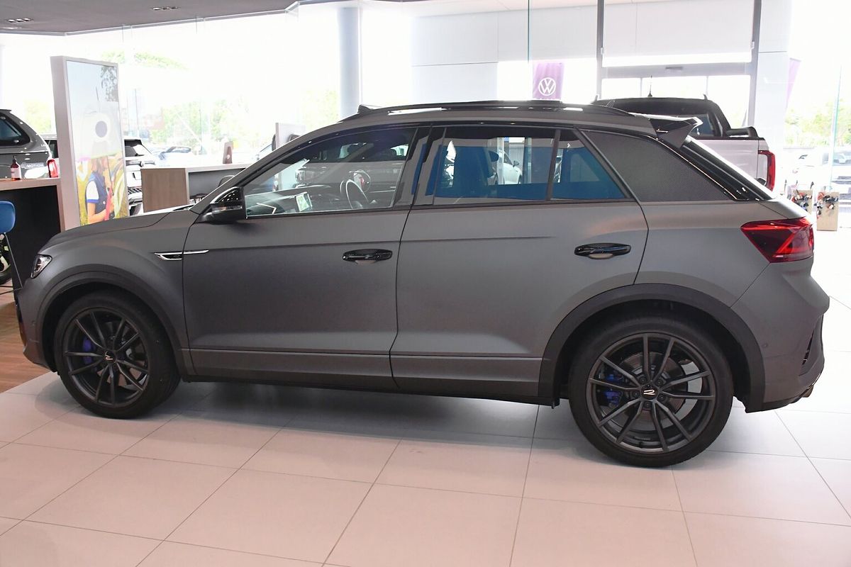 2025 Volkswagen T-Roc R Wolfsburg Edition D11