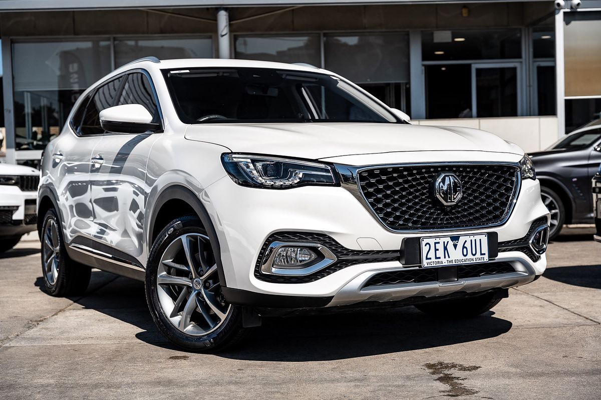 2024 MG HS Excite SAS23