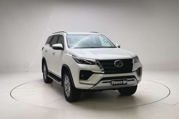 2022 Toyota Fortuner Crusade GUN156R thumb-4