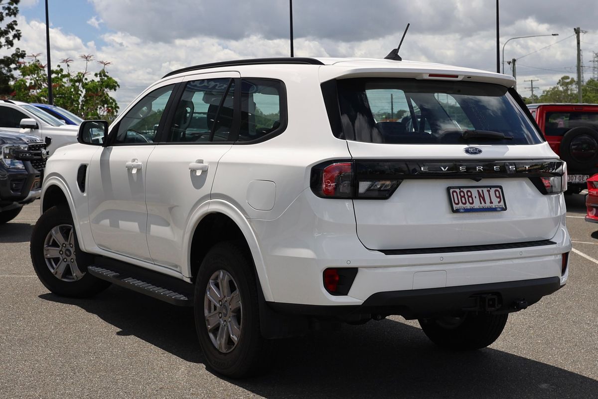 2024 Ford Everest Ambiente 2.0L
