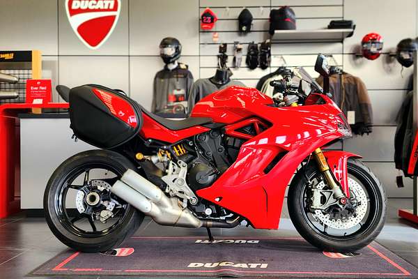 2019 Ducati SUPERSPORT S