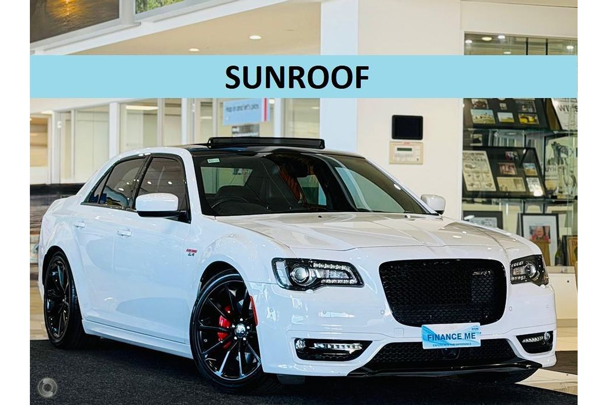 2016 Chrysler 300 SRT Hyperblack LX