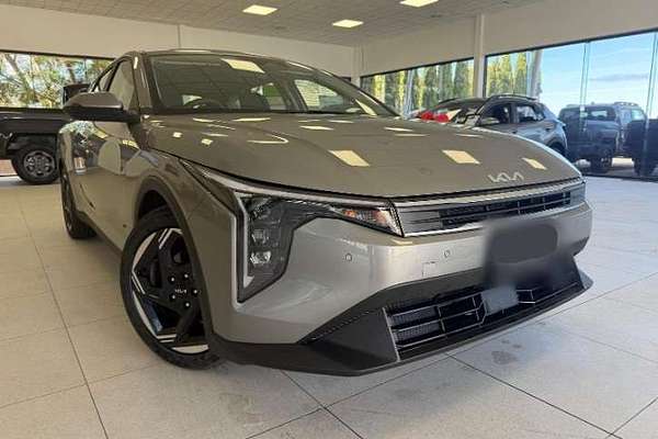 2025 Kia K4 Sport CL4m
