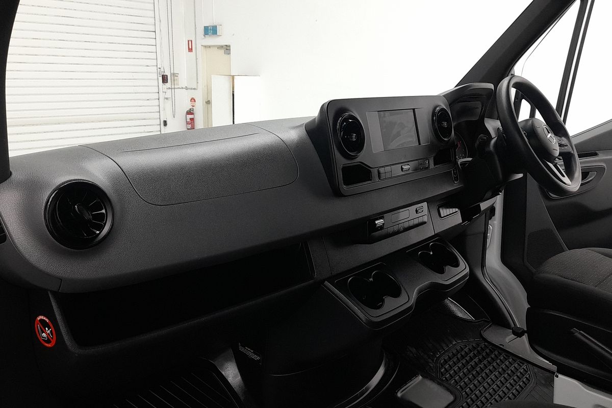 2020 Mercedes-Benz Sprinter 516CDI VS30 Rear Wheel Drive LWB