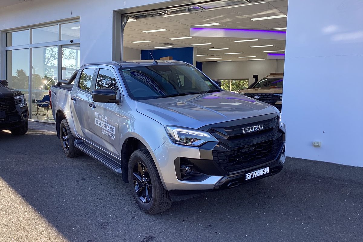 2025 Isuzu D-MAX X-RIDER 4X4