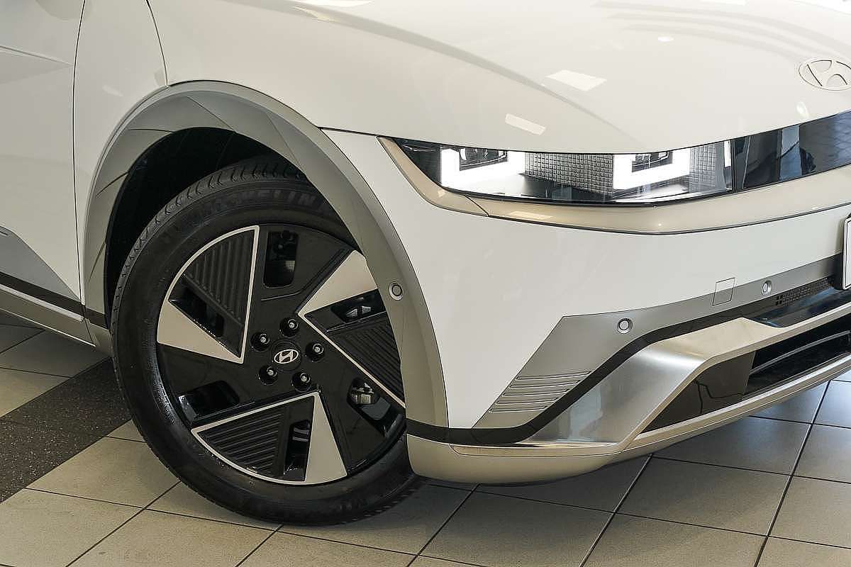 2025 Hyundai IONIQ 5 NE.V6