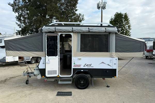 2022 Jayco LARK CAMPER CP-MY22