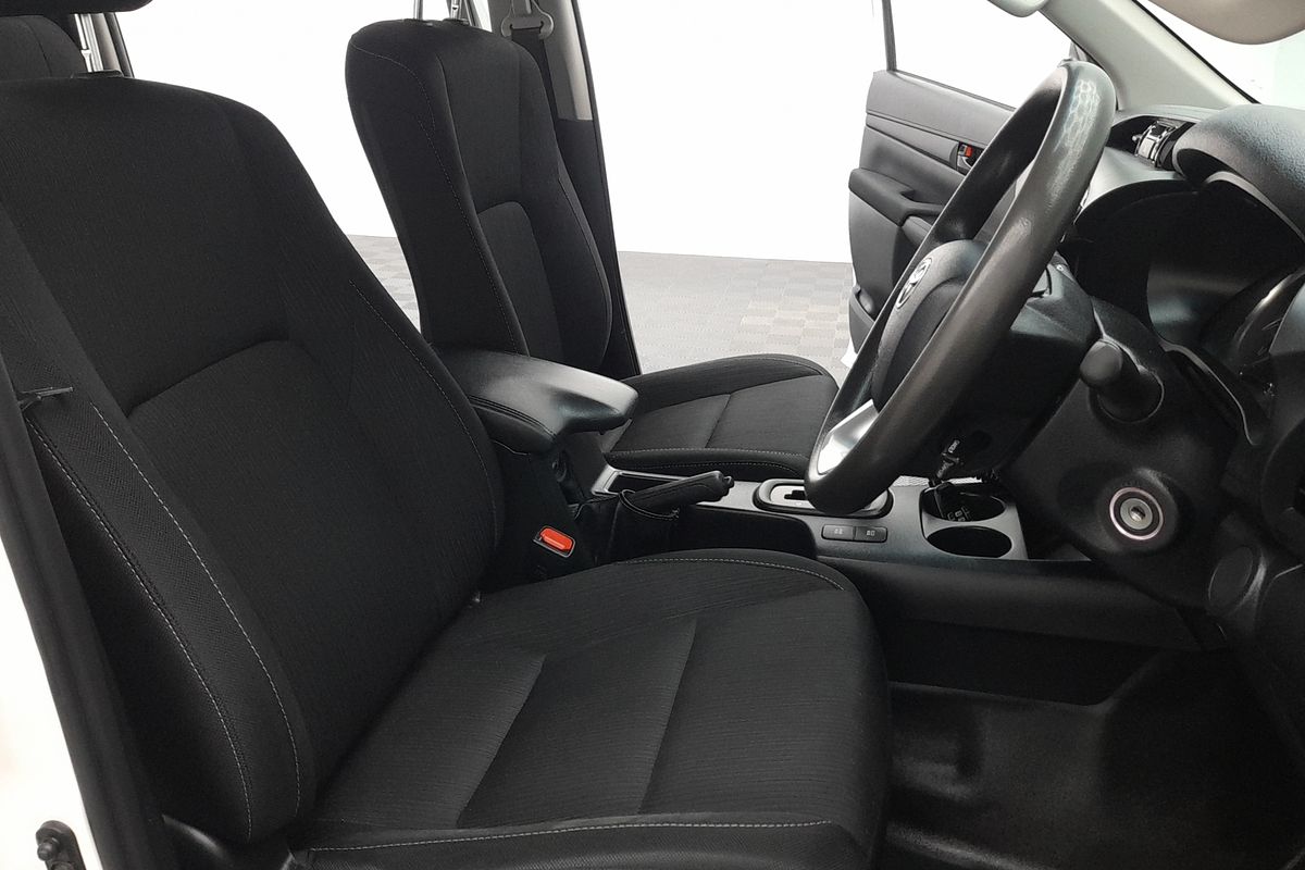 2021 Toyota Hilux SR GUN126R 4X4