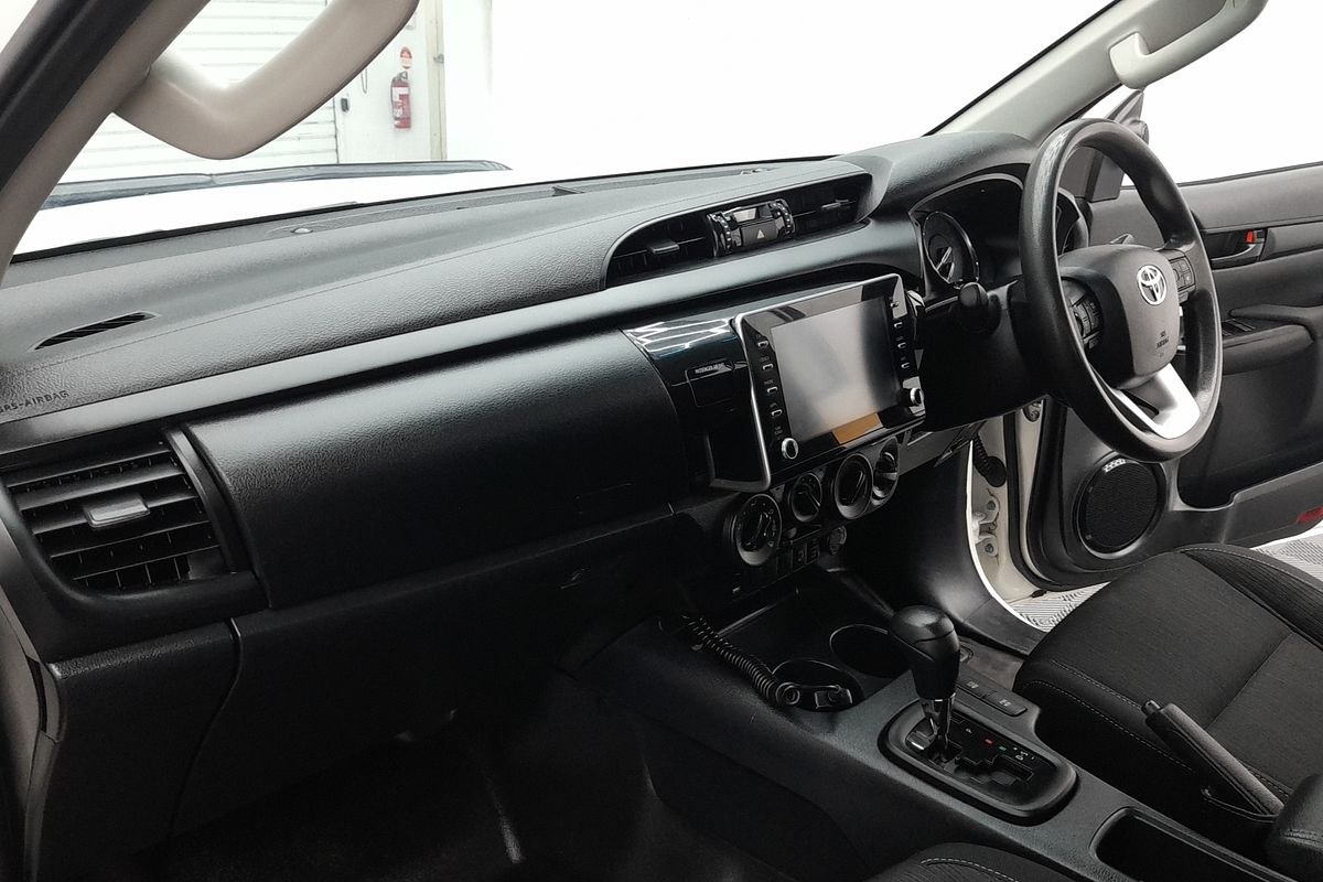 2021 Toyota Hilux SR GUN126R 4X4