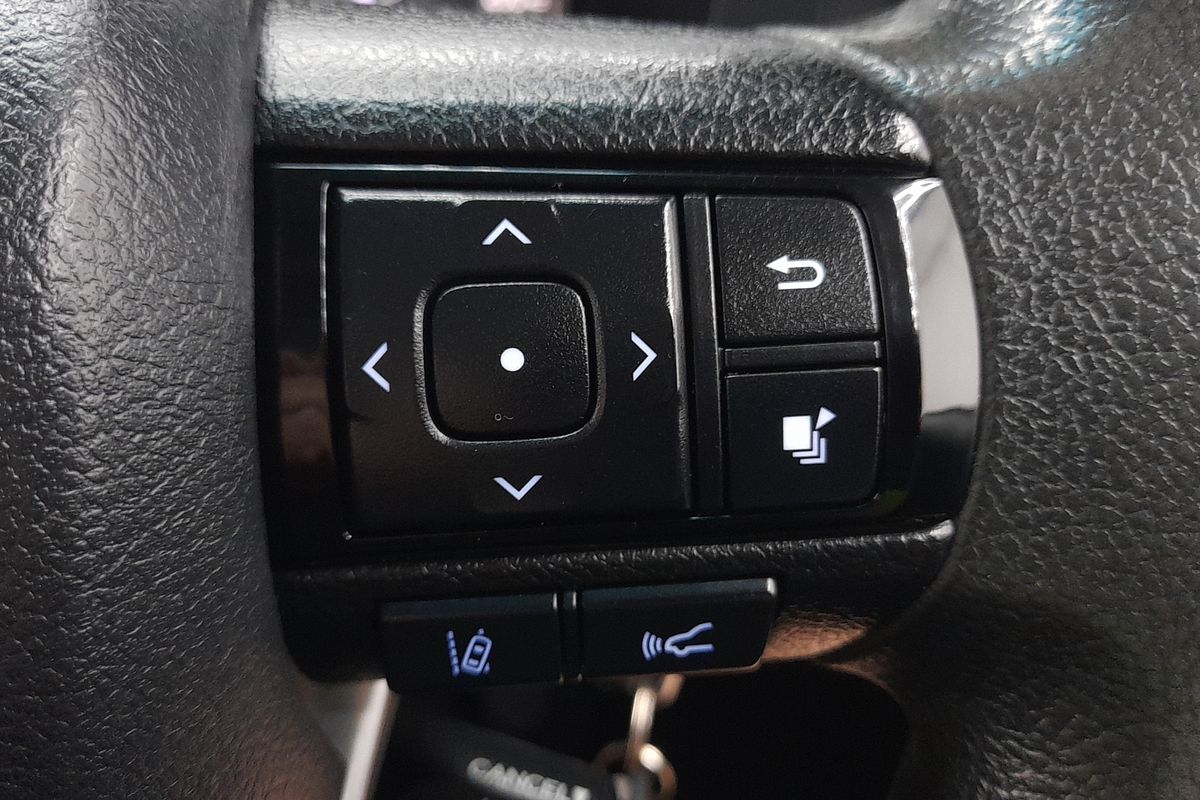 2021 Toyota Hilux SR GUN126R 4X4