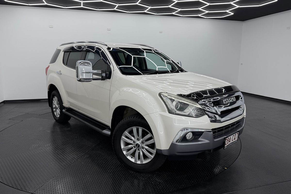 2017 Isuzu MU-X LS-T
