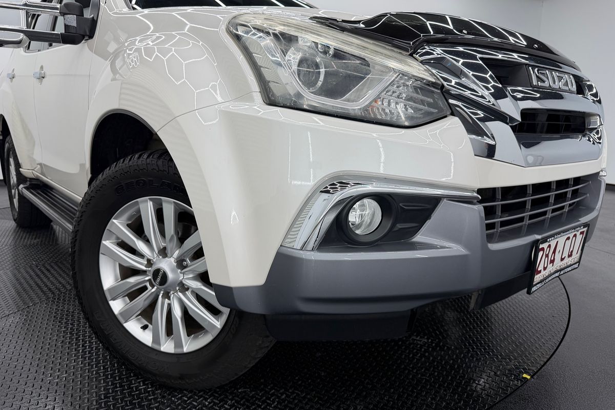 2017 Isuzu MU-X LS-T