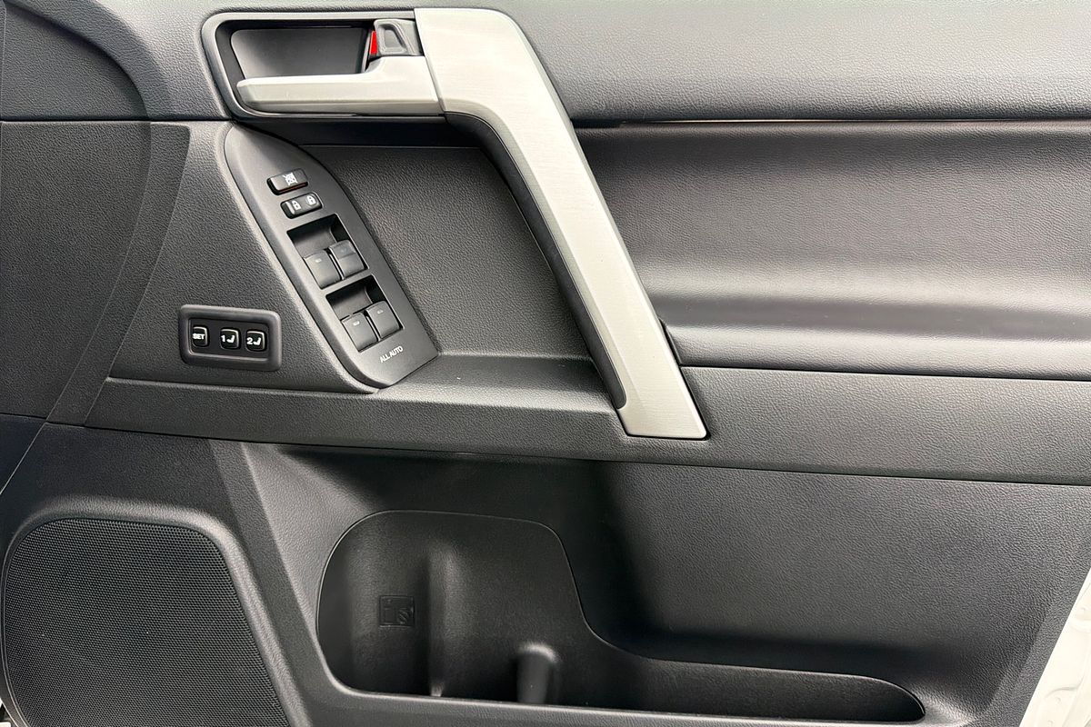 2023 Toyota Landcruiser Prado Kakadu GDJ150R